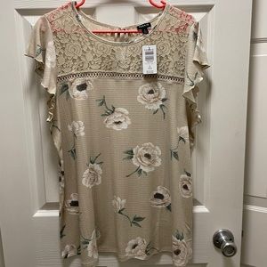 NWT torrid size 2 floral top